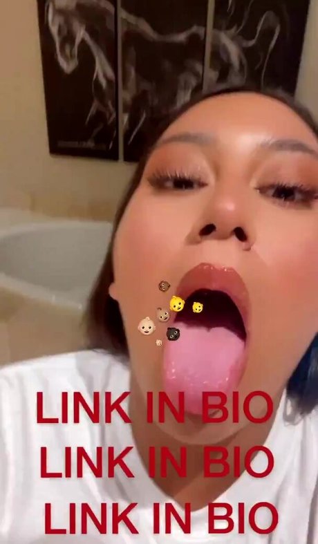 realroses OnlyFans Nacktbilder