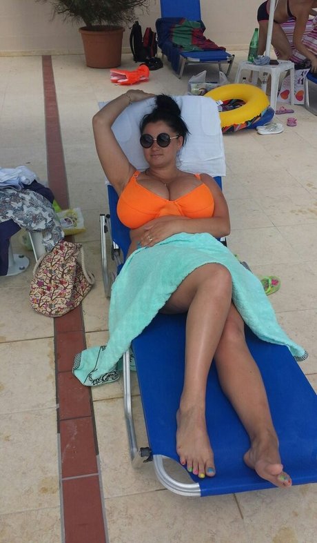 schwarze kurvige onlyfans Pornografisch Bild