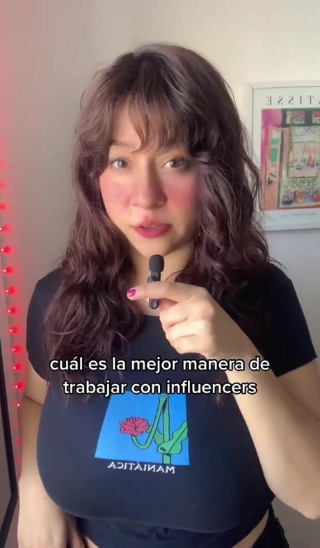 Josahandry Lia OnlyFans Striptease