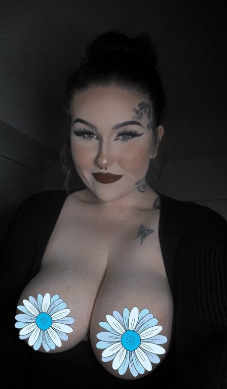 Tadytera Nacktbilder von OnlyFans