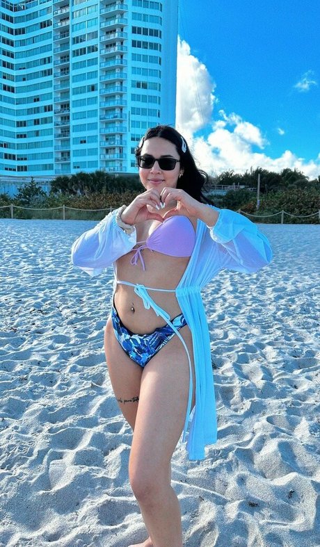 merloanii OnlyFans Pornografie