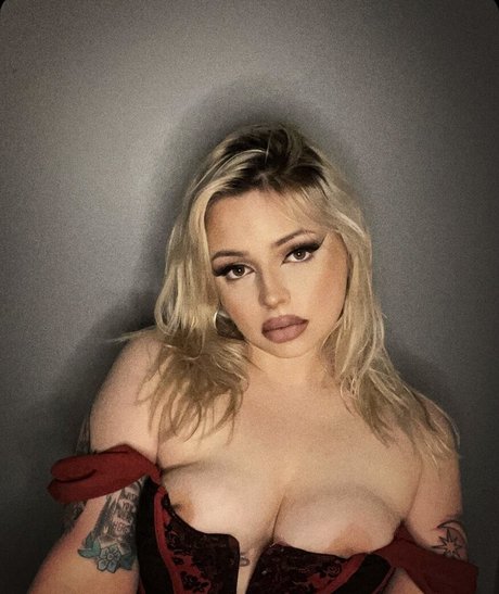 mjajjewell OnlyFans Leaj