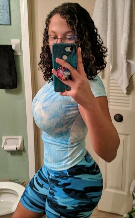 raven of chaos Nacktbilder von OnlyFans