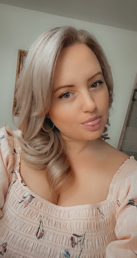 Wild Flower OnlyFans Inhalte