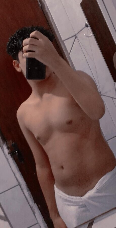 Augus Noir Nacktbilder von OnlyFans