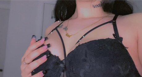 Hellawavyhaley OnlyFans Pornografie geleakt