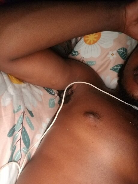 Wild Jamaica OnlyFans Bilder