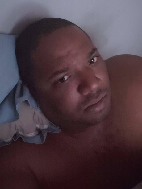 Good night_ Nackt auf OnlyFans