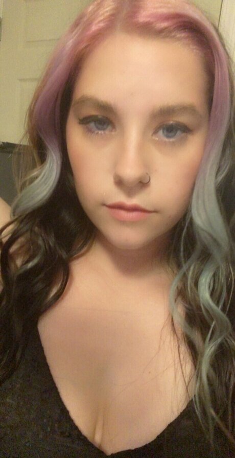 Kumberly Nacktpornos von OnlyFans geleakt