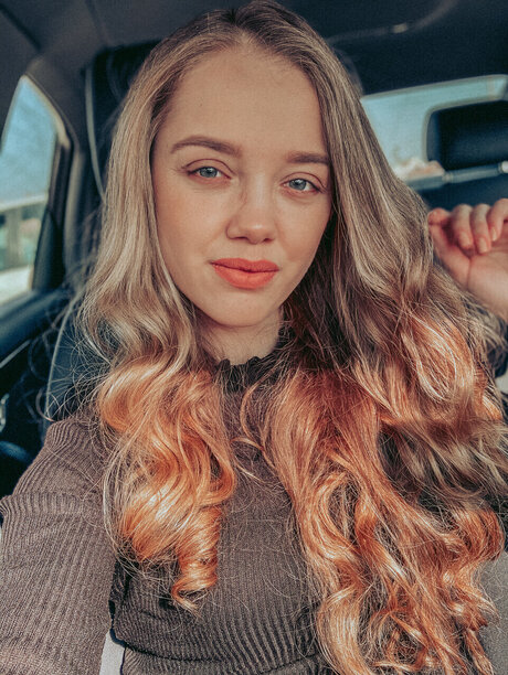 AdelinaCrisstina Kostenloses OnlyFans