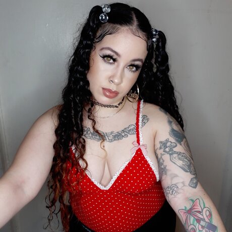 Chrissy Smallss OnlyFans Inhalte