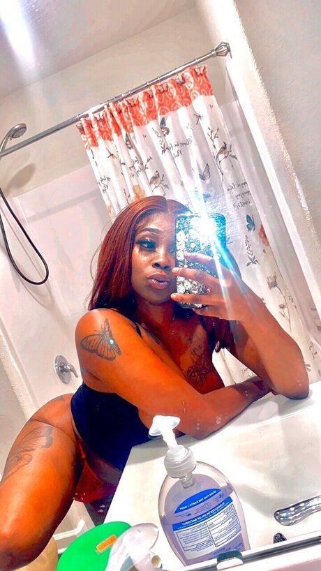 SlimVetta_ OnlyFans Pornografie geleakt