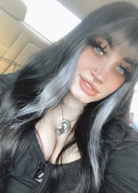 Bloodandfire Leaked OnlyFans Nacktbilder