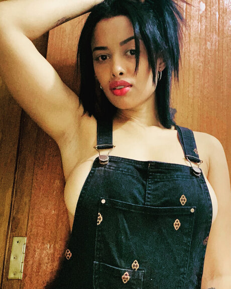 Aghata OnlyFans Nackt Content