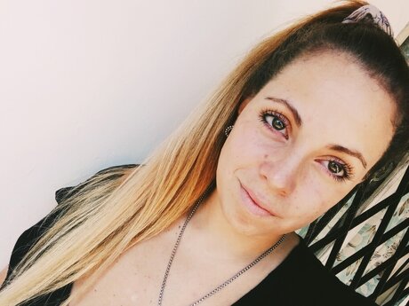 Sofia lemon OnlyFans geleakte Pornografie