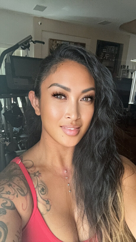 Hella Kulit Nacktpornos von OnlyFans geleakt