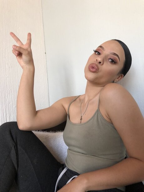 Caitysfeet Nacktbilder von OnlyFans geleakt