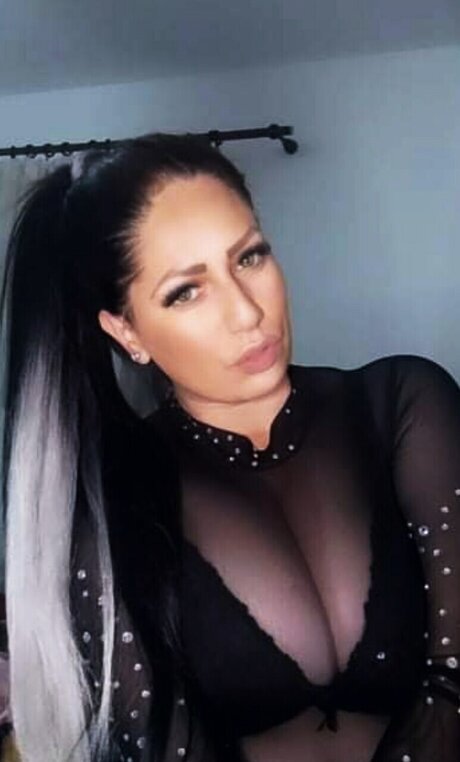 Andrada dadda Leaked OnlyFans Bilder