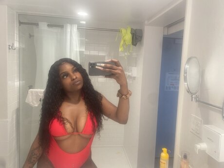 Auroa Island OnlyFans