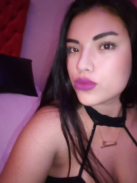 _Pink Diamond_ OnlyFans