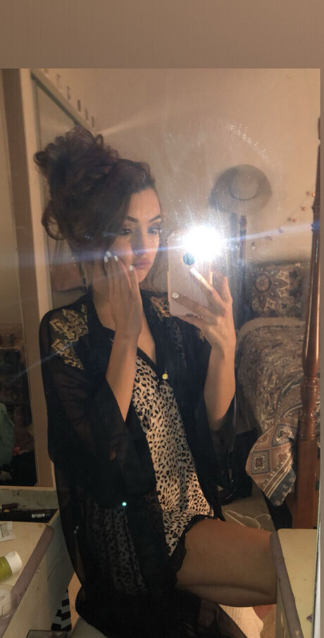 Lola Roberts Nacktbilder geleakt OnlyFans Porn geleakt