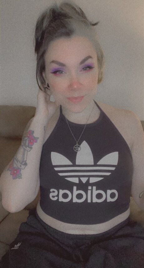 Tauni juel OnlyFans geleakt.