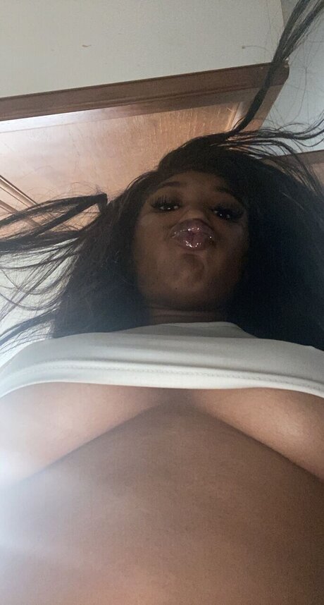 mrs titty Nacktbilder von OnlyFans