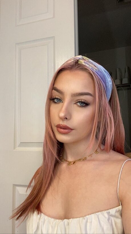 Lana Trouble Nacktbilder von OnlyFans geleakt