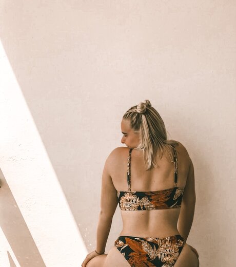 Maya Beaches OnlyFans-Creator