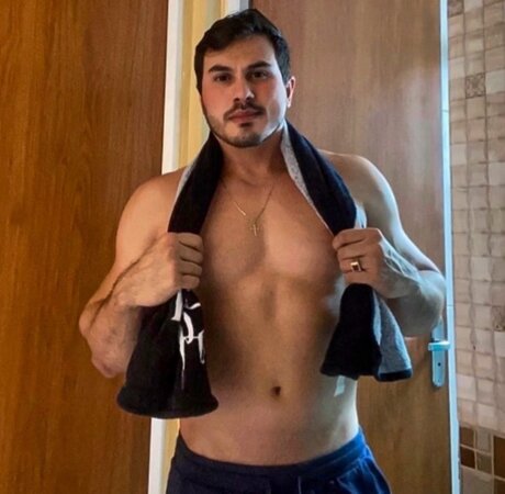 Thiago Grey OnlyFans geleakt