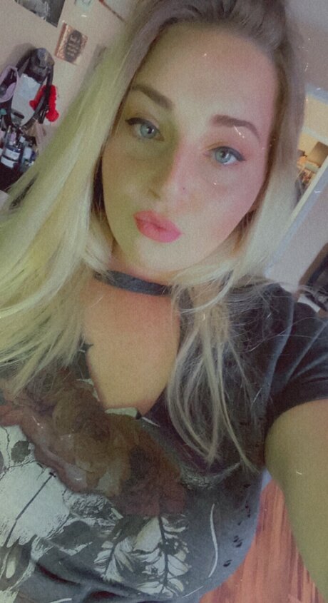 SnoBunni OnlyFans Star