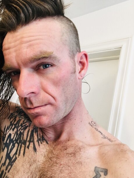 Mat Neue OnlyFans Leaks