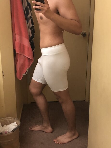 LegnaZ OnlyFans öffentliche Fotos OnlyFans