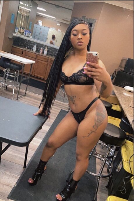 YourFavoriteWestIndie Gratis OnlyFans Inhalte