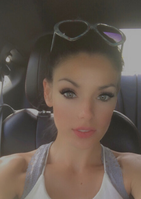 Falyn OnlyFans Bilder