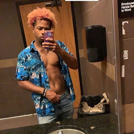 Buuzz Porn OnlyFans Leak