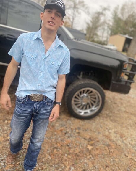 Daddyglov OnlyFans Leak