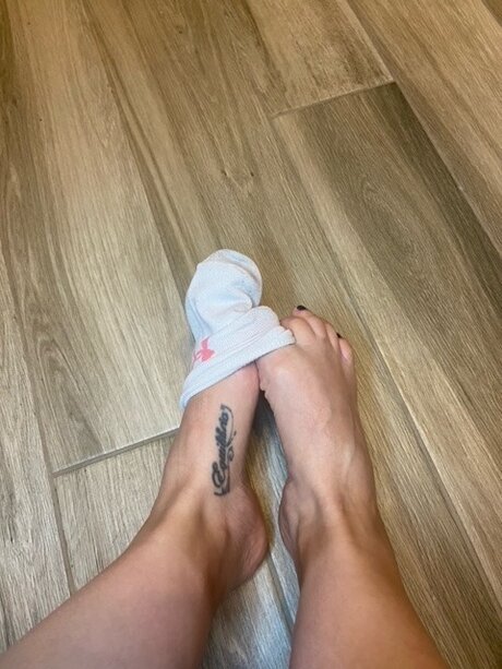 Latinahot420 OnlyFans schlank