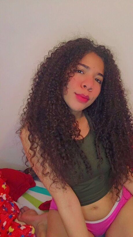 fernanda oviedo OnlyFans Striptease