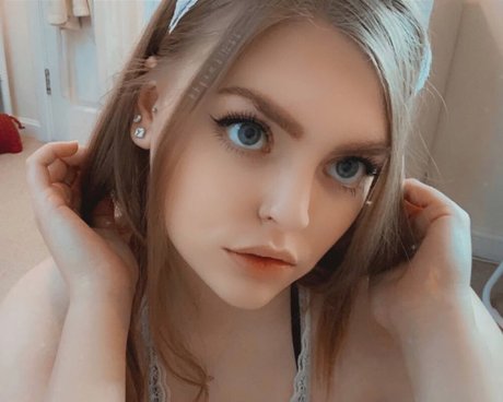 Bbgumbitchh Nacktpornos auf OnlyFans