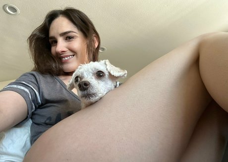 AvaAlex OnlyFans Striptease