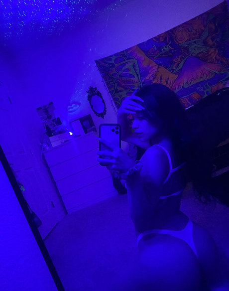 Savannah Sixx Nacktbilder von OnlyFans