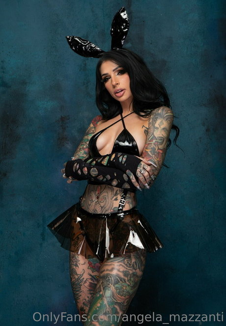 Angela Mazzanti Leaks von OnlyFans