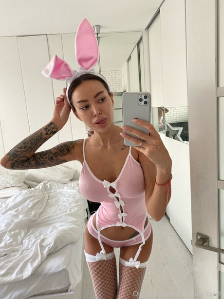 sperma füße onlyfans hübsch Ungefiltert