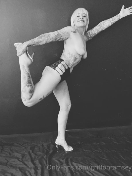 Griffon Ramsey Nacktpornos auf OnlyFans