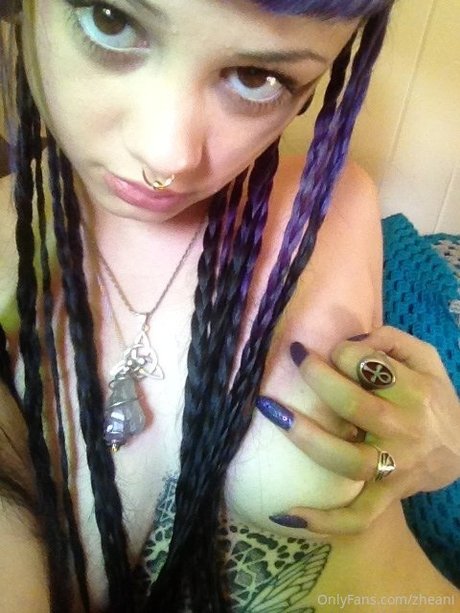Zheani OnlyFans Nacktbilder