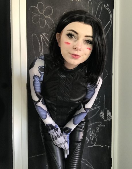 Elefire Grey OnlyFans-Komplettinhalte