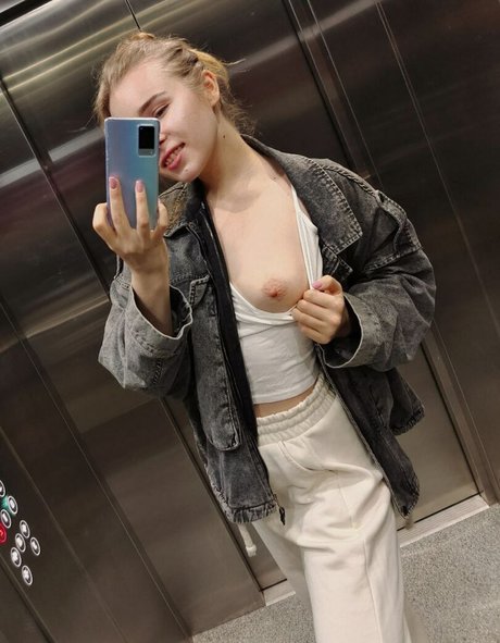 LilRoxxxy OnlyFans Sex Leaks