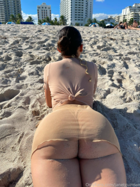 Janet Guzman OnlyFans