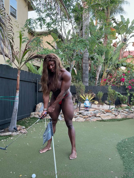 Margie Martin OnlyFans Nacktfotos